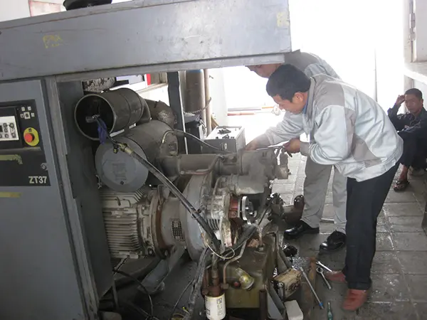 Những sự cố thường gặp khi sử dụng máy nén khí