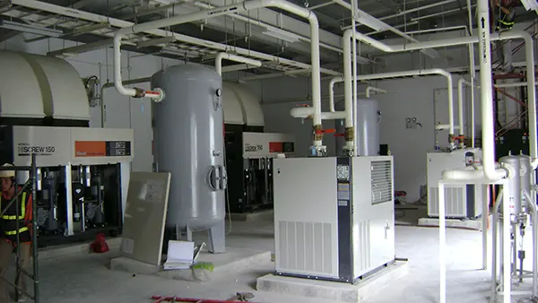 Những lưu ý khi sử dụng hệ thống máy nén khí